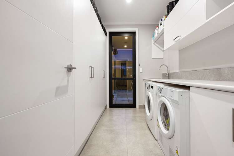 2 Helen June Avenue Flagstaff_24