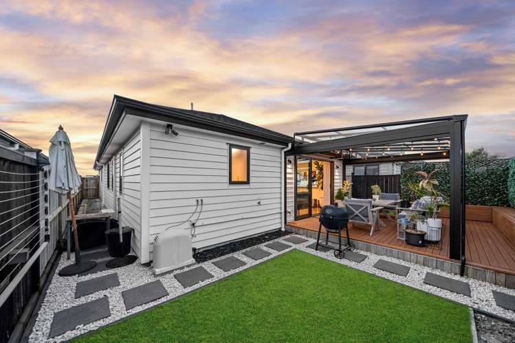 29 Kahui Parade Karaka_22