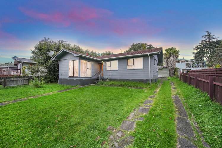 41 Larissa Avenue Henderson_13