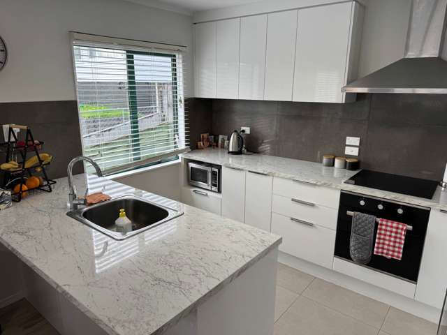 6B Millbrook Road Henderson_2