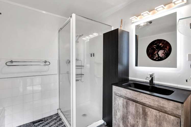 92 Heta Road Highlands Park_15