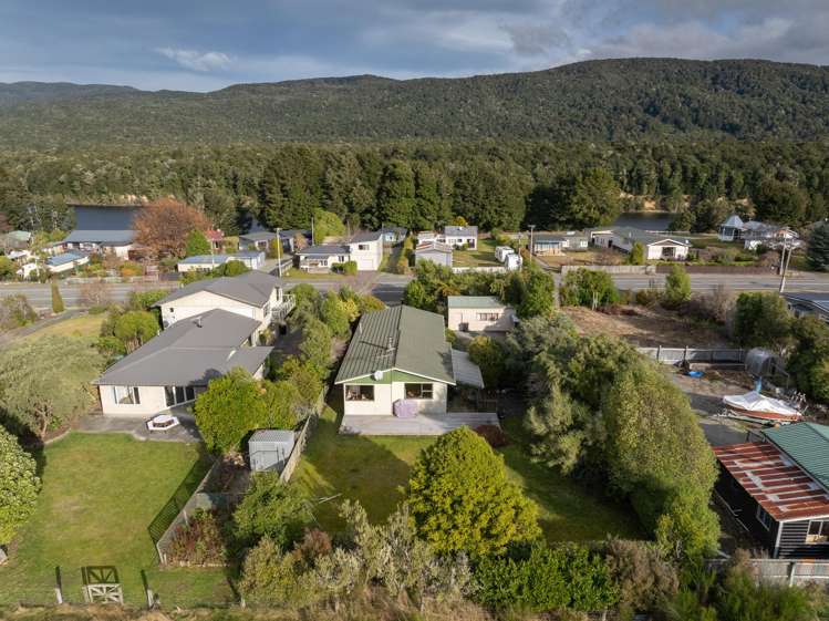 33 View Street Manapouri_25