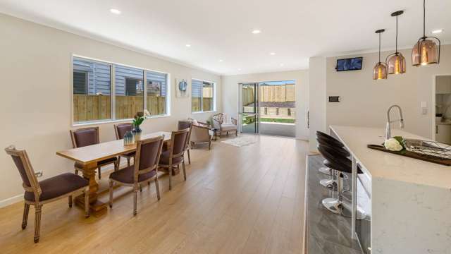 10 Lisnoble Road Flat Bush_4