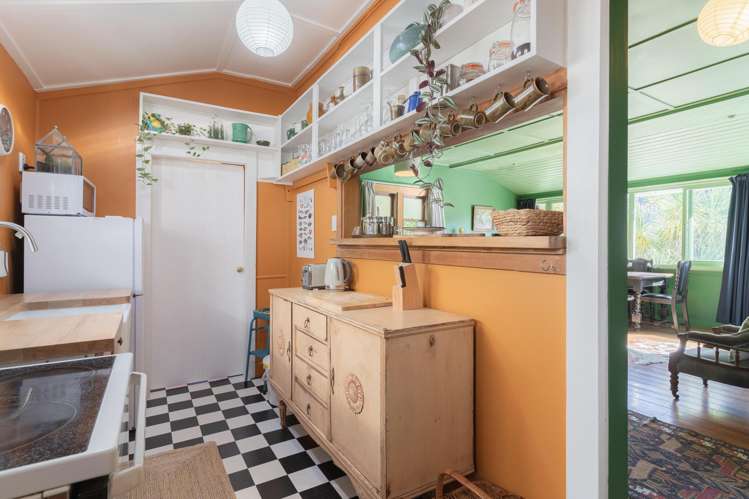 17A Taranaki Street Picton_11