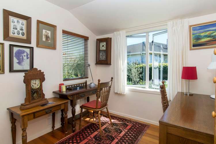 62 Marine Parade Mellons Bay_16