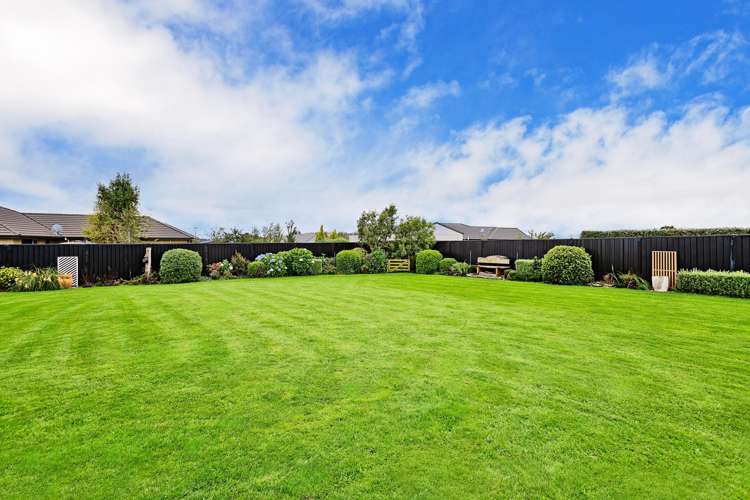 21 Sunrise Drive Seaward Bush_25