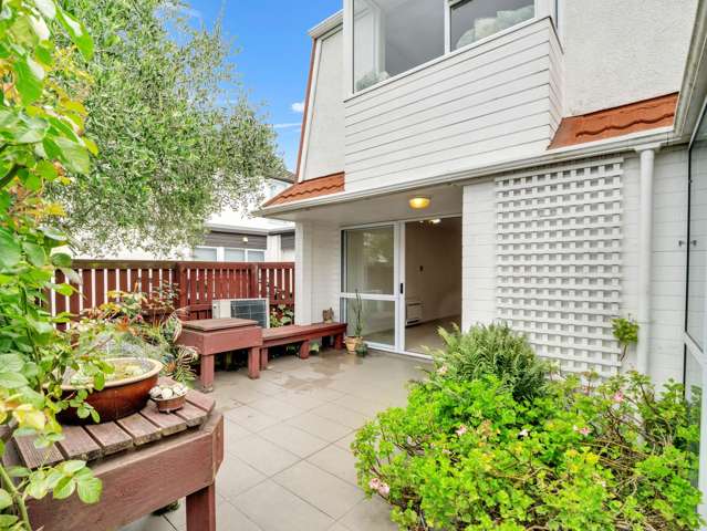 33 Hewitts Road Merivale_2