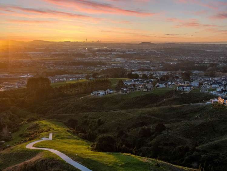 Lot 9&10/582 Redoubt Road Flat Bush_3