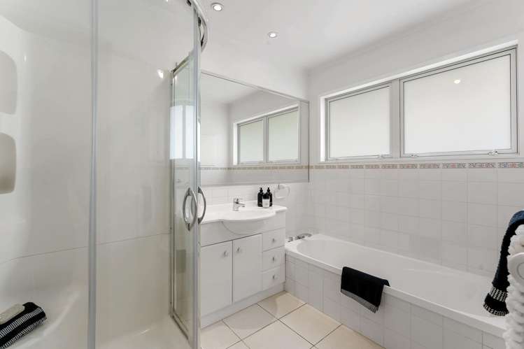 14 Clyside Avenue Half Moon Bay_19