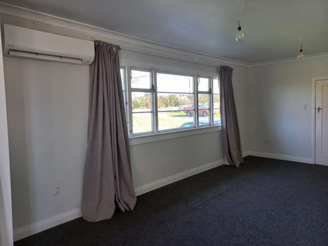 608 Climie Road Stratford_1