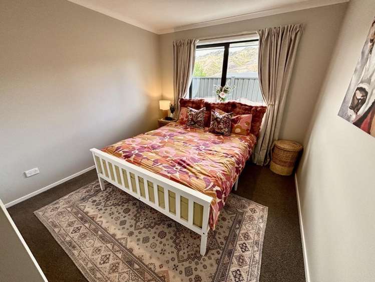 41 Wallis Drive 10126_4