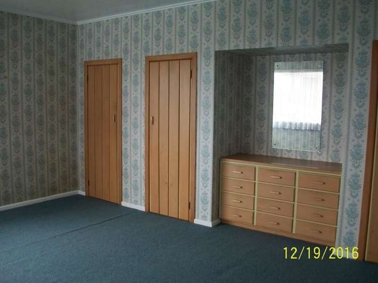 217 Te Atatu Road Te Atatu South_13