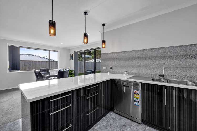 6 Frederick Place Whalers Gate_5