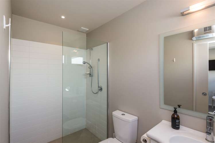 38 Rhodes Street Merivale_15