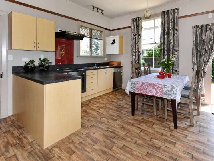 47 West Coast Road Sheffield_9