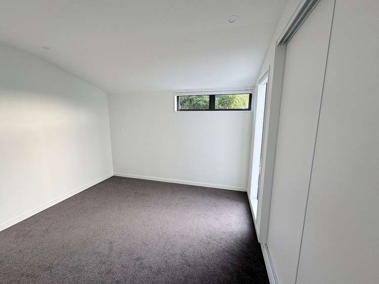 1/5 Clarence Street South Addington_6