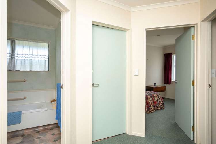 20b Denmark Street Dannevirke_10