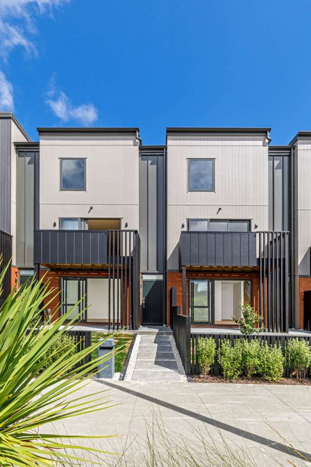 64 Wallace Road Hobsonville_3