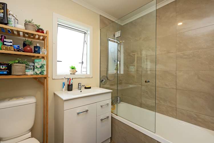 18 Arklow Place Flaxmere_8