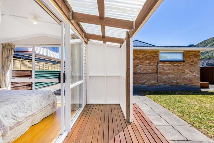 8 Tacoma Drive Totara Park_20