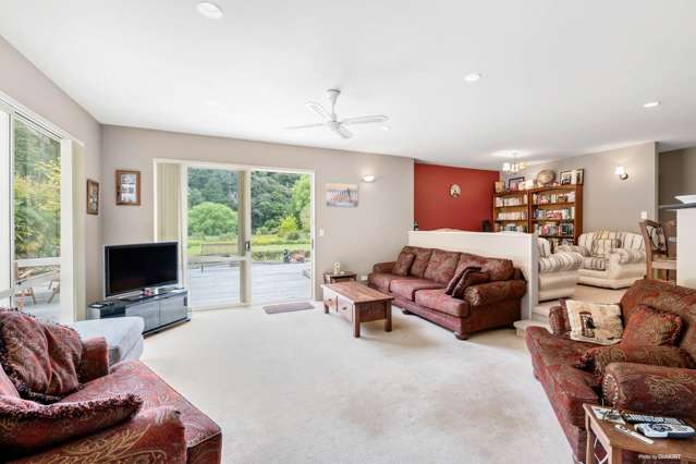 27 Slowater Lane Puhoi_4