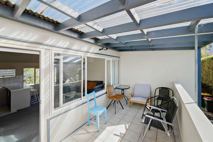 2/96 Thompson Street Queenstown_9
