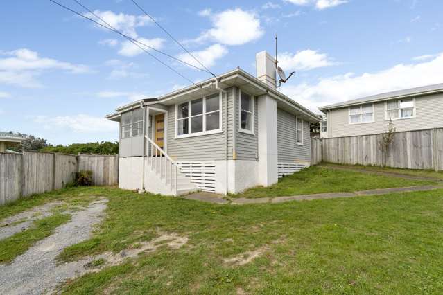 11 Te Puke Street Titahi Bay_3