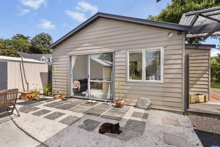 92 The Circle Manly_17