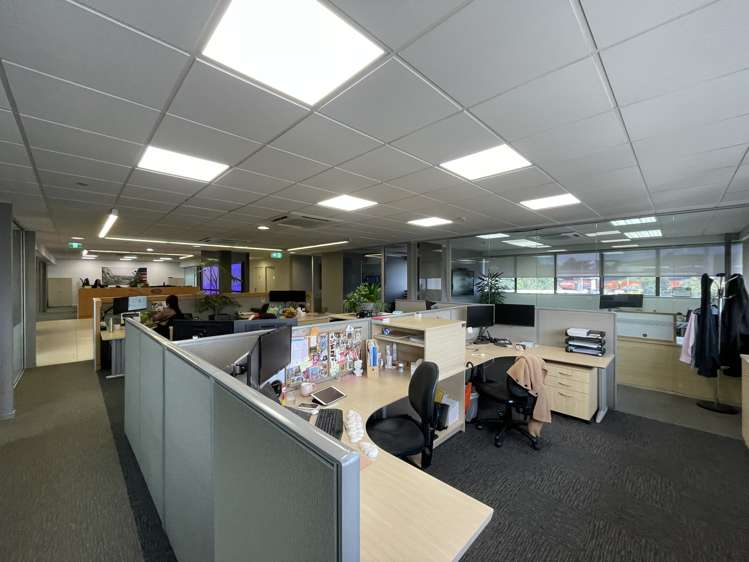 Office/3 Clemow Drive Mount Wellington_8