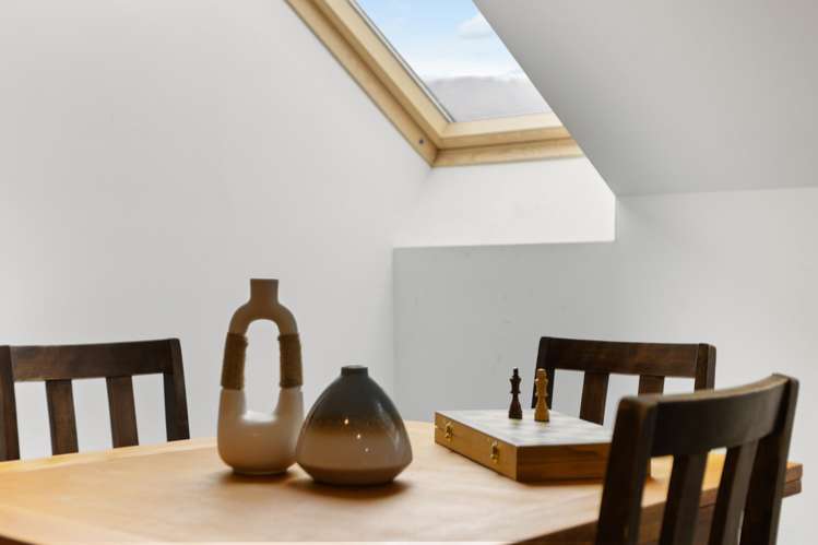 5 Ethereal Crescent Cromwell_25