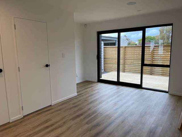 1/2 Ayr Road Pakuranga Heights_3