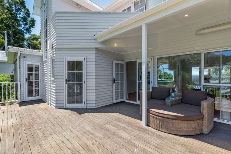 207 Woodlands Park Road Titirangi_9