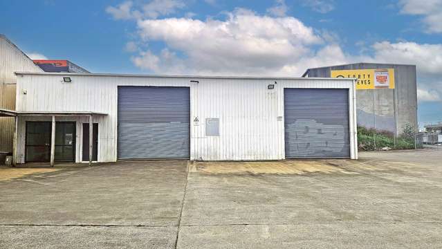 6 Titan Place & 44 Flexman Place Silverdale_3