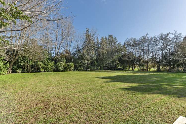 100 Oxford Road Okato_23