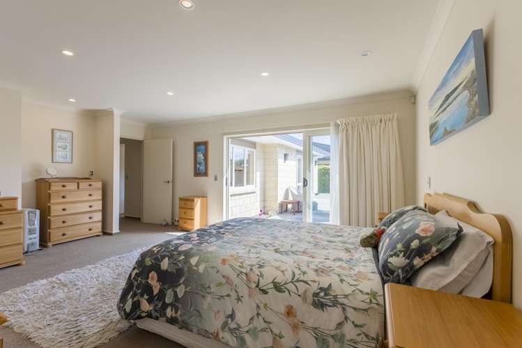 145 Milne Drive Paraparaumu_15