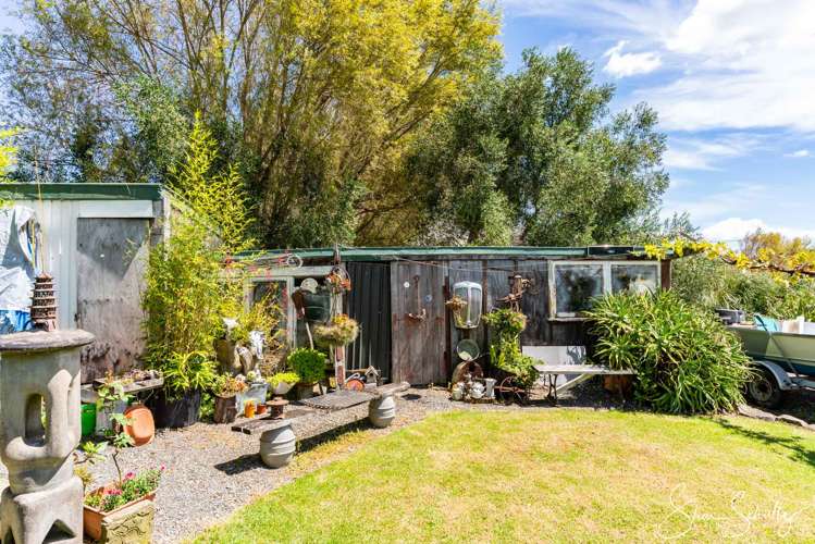 2305 State Highway 12 Paparoa_12