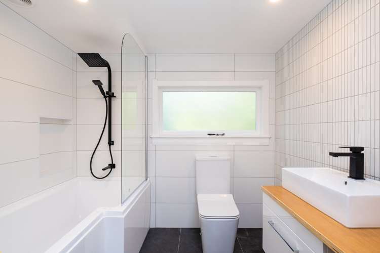 2 Convent Road Bluff Hill_18