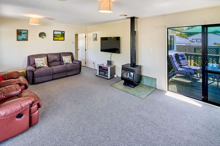 8 Ross Grove Paraparaumu_15