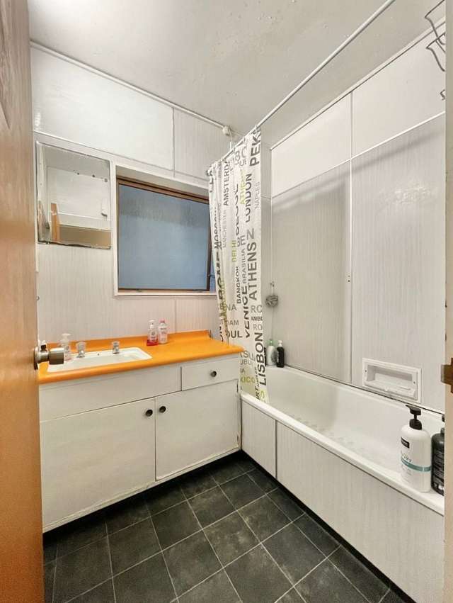 Address withheld Vogeltown_4