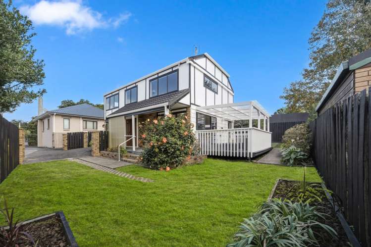 2/189 Onewa Road Birkenhead_18