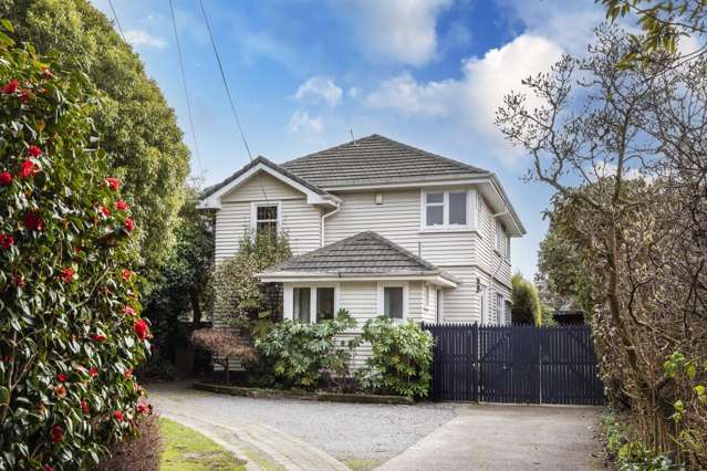 25,29,31 Office Road Merivale_4