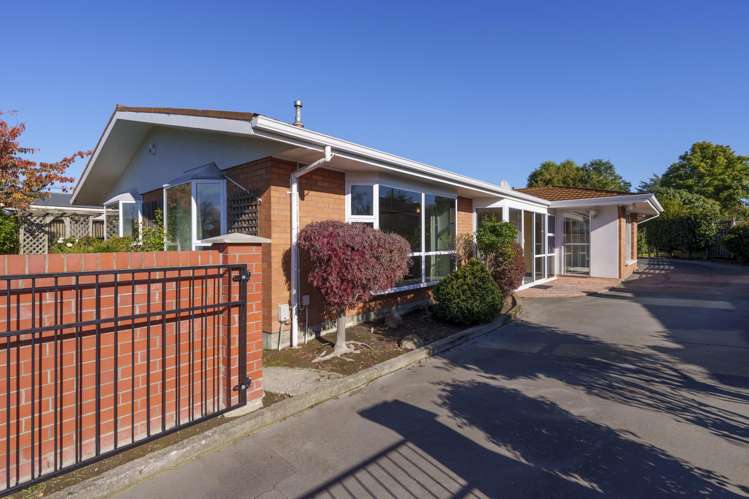 144 Warren Crescent_0