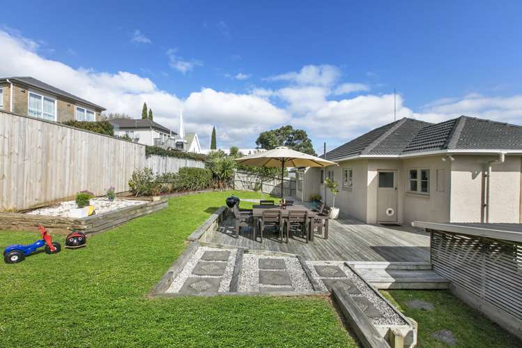 31 Church Crescent Panmure_15