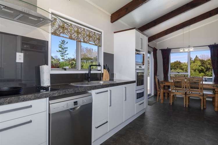 6 Tarata Street Matua_15