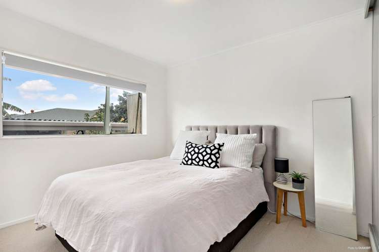 8/26a Mount Smart Road Onehunga_6