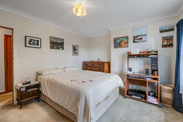 9 Porter Crescent Helensville_14