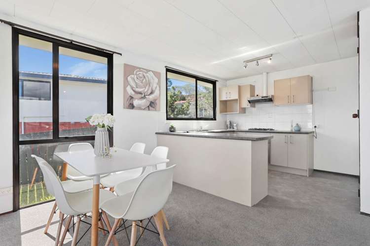 1/22 Starforth Place Henderson_7