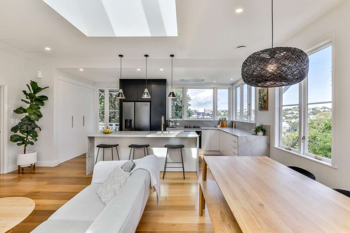 37 Commercial Road_1