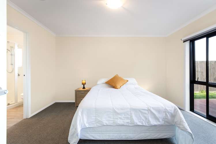 46 Norfolk Drive Cambridge_15