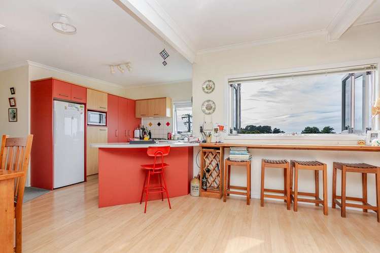 6 Beach Road Haumoana_8